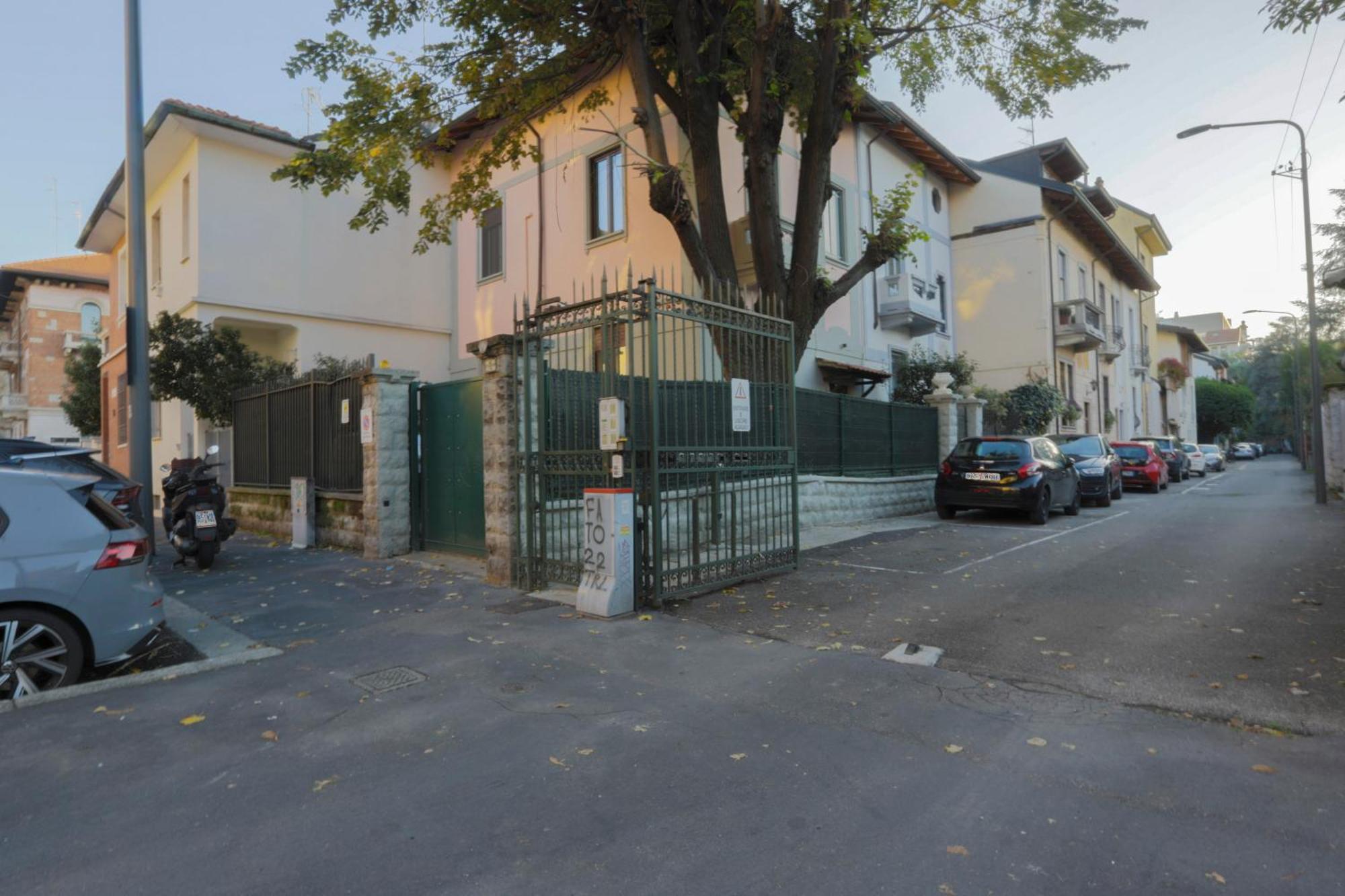 Fiera Milano-City Life Free Parking Villa Anglia' S Bridge Esterno foto